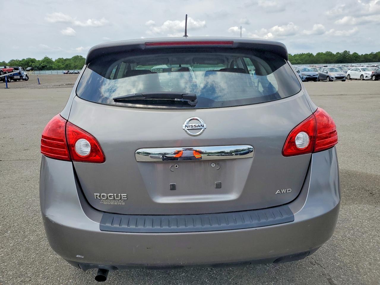 2012 Nissan Rogue S Silver vin: JN8AS5MVXCW712975