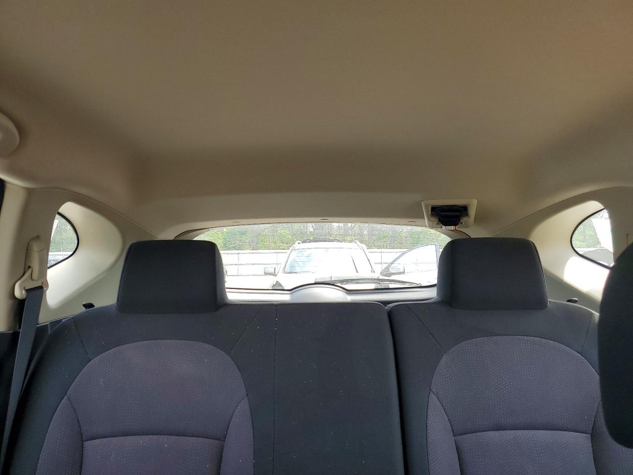 2012 Nissan Rogue S Silver vin: JN8AS5MVXCW712975