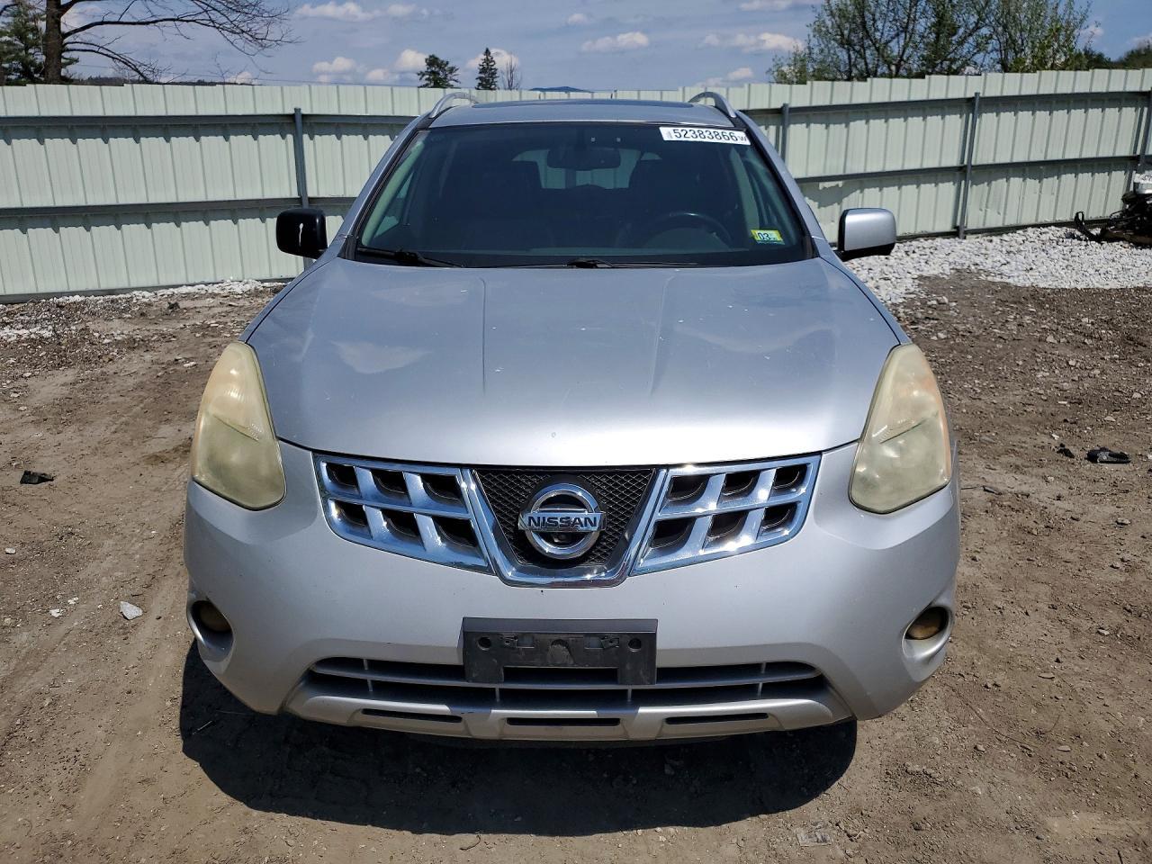 2013 Nissan Rogue S Серебряный vin: JN8AS5MVXDW109784