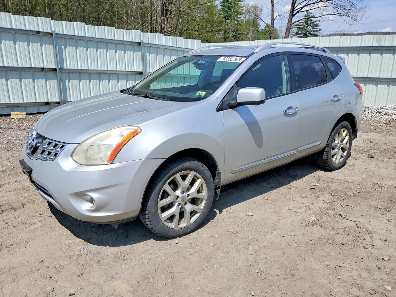 2013 Nissan Rogue S Серебряный vin: JN8AS5MVXDW109784