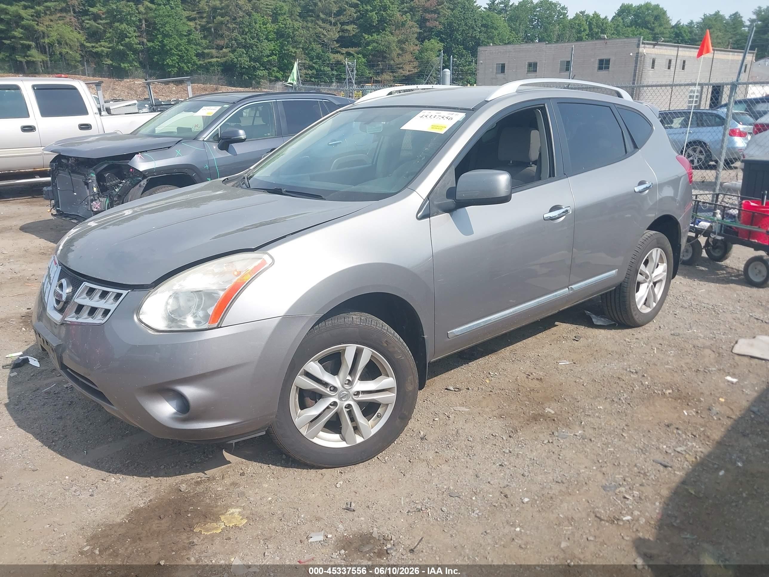 2013 Nissan Rogue Sv Silver vin: JN8AS5MVXDW114970