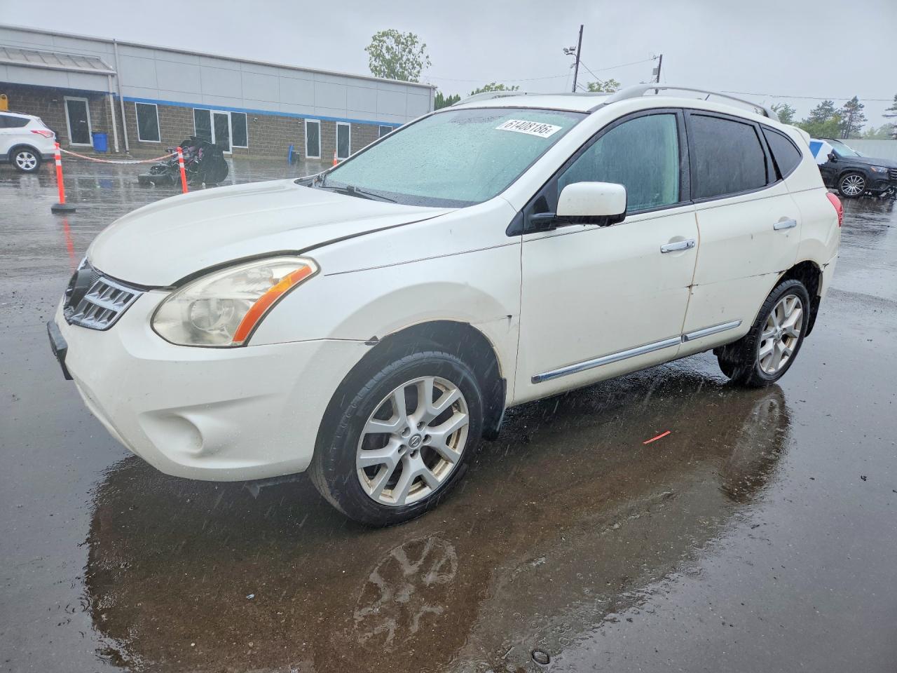 2013 Nissan Rogue S Белый vin: JN8AS5MVXDW142946