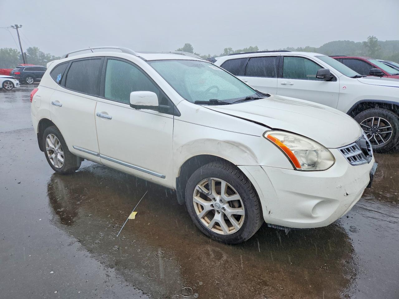 2013 Nissan Rogue S White vin: JN8AS5MVXDW142946