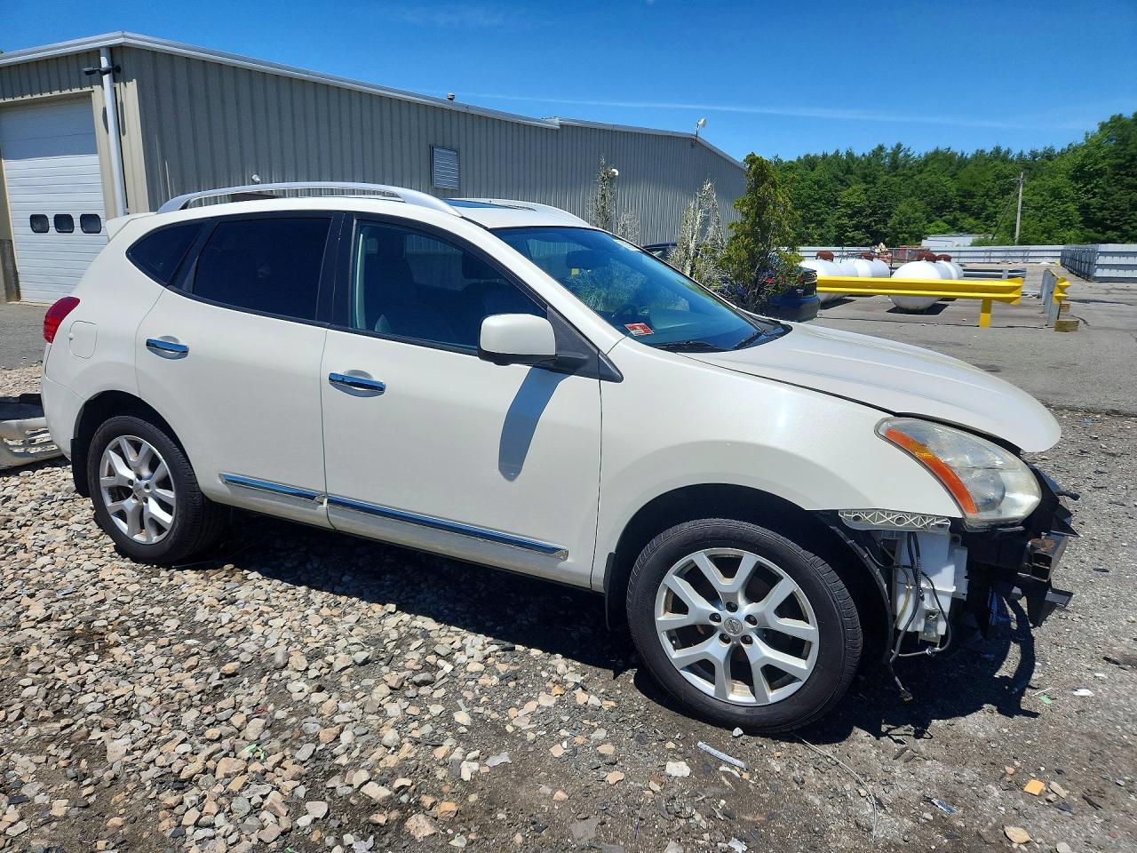 2013 Nissan Rogue S White vin: JN8AS5MVXDW610111