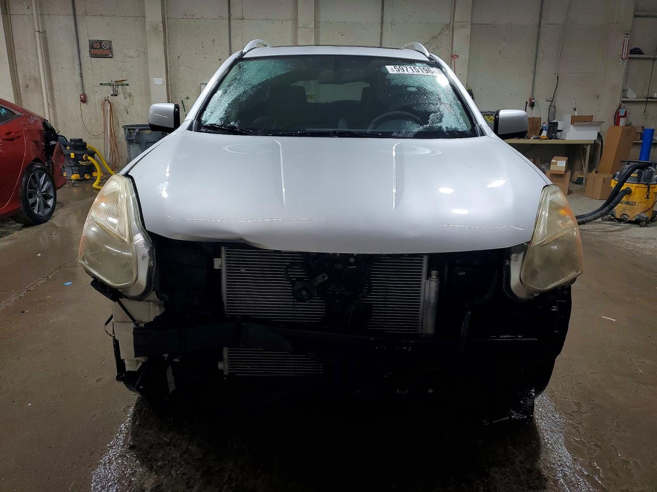 2013 Nissan Rogue S Серебряный vin: JN8AS5MVXDW621514
