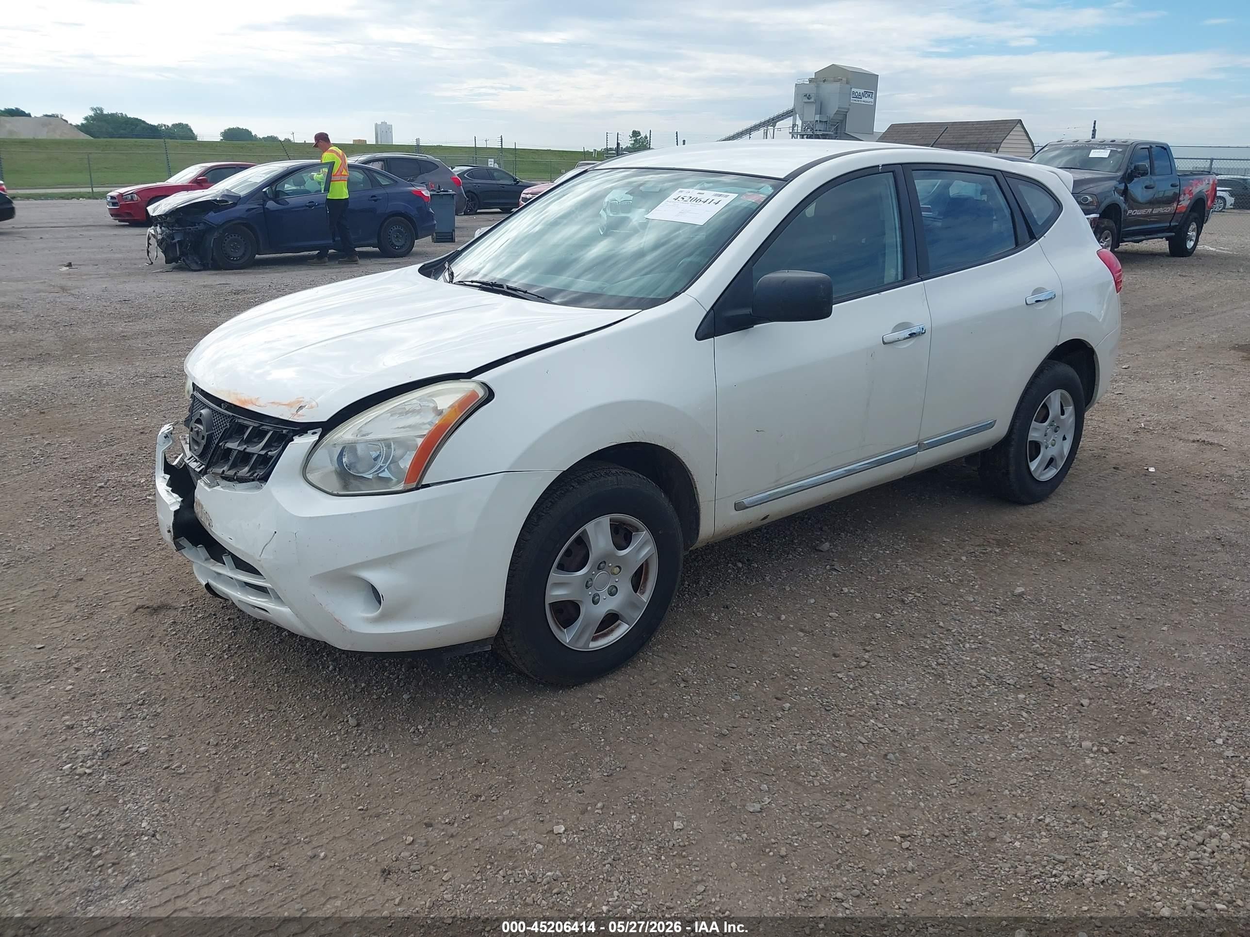 2013 Nissan Rogue S White vin: JN8AS5MVXDW626888