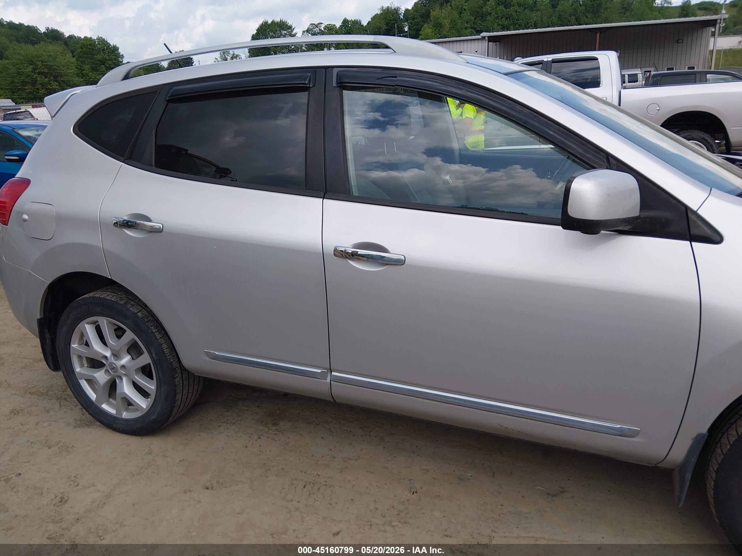 2013 Nissan Rogue Sv W/sl Pkg Silver vin: JN8AS5MVXDW653959
