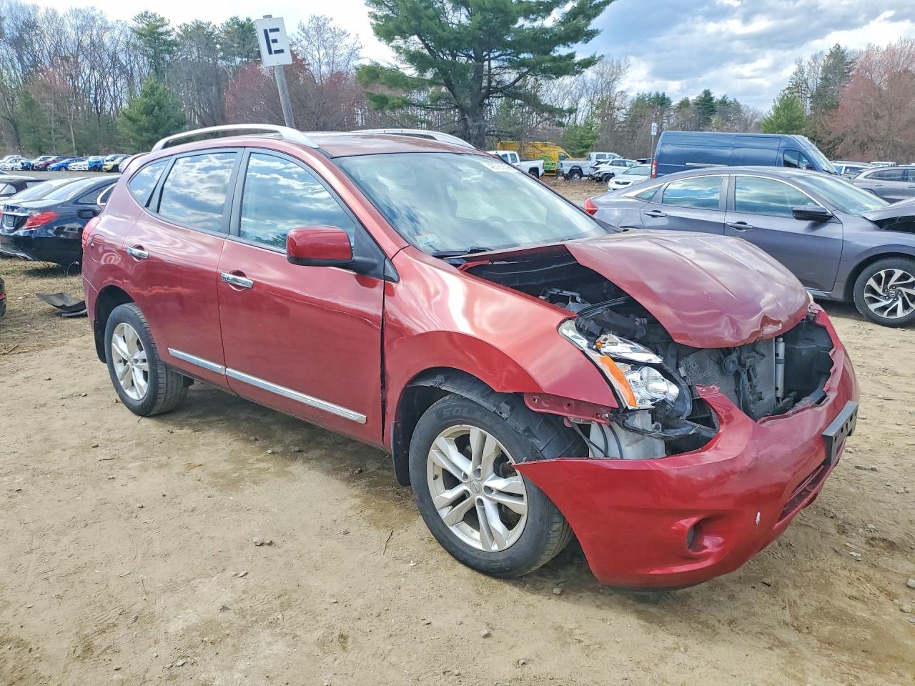 2013 Nissan Rogue S Red vin: JN8AS5MVXDW657980