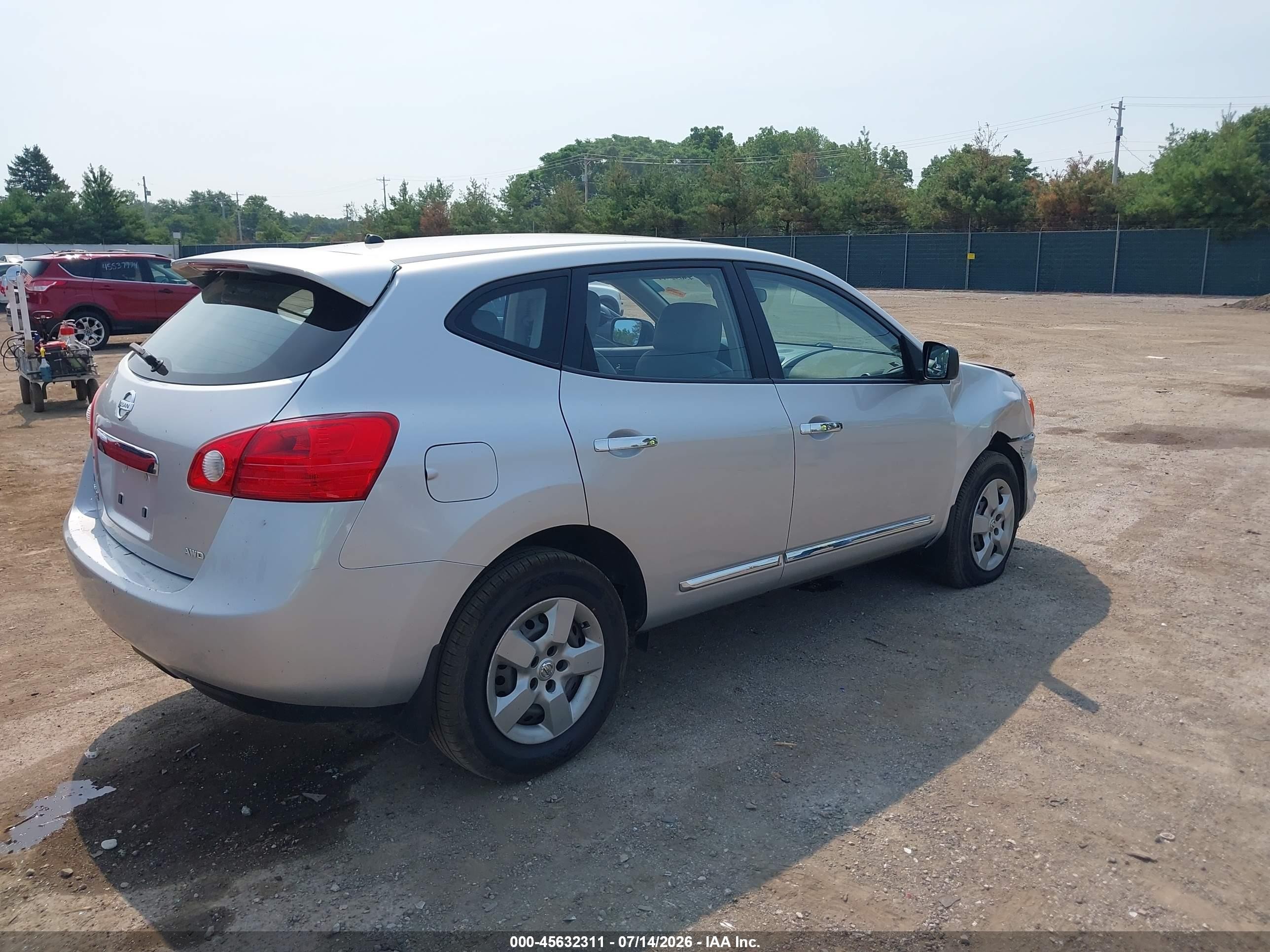2013 Nissan Rogue S Silver vin: JN8AS5MVXDW660880