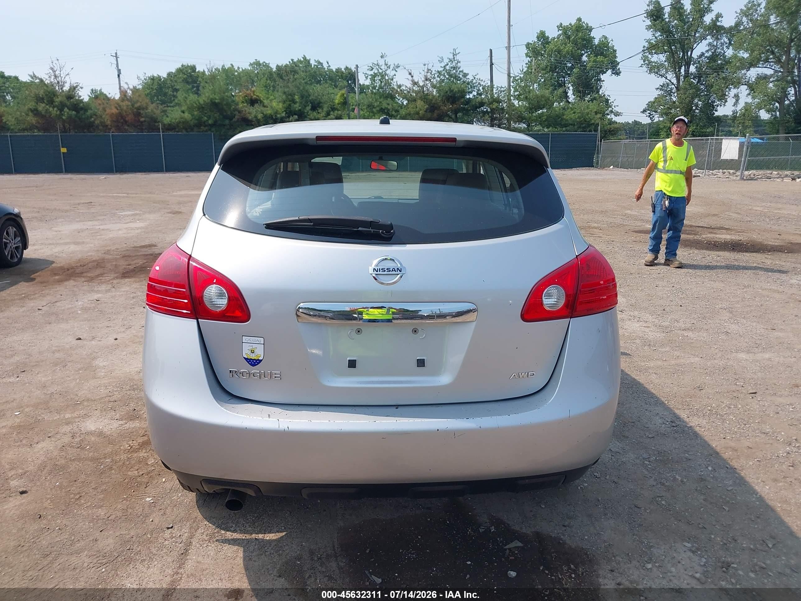 2013 Nissan Rogue S Silver vin: JN8AS5MVXDW660880