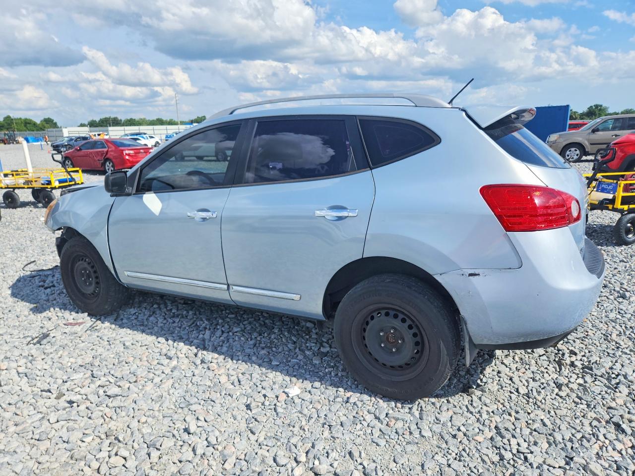 2014 Nissan Rogue Select S Silver vin: JN8AS5MVXEW200121