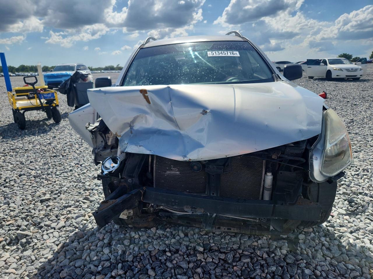 2014 Nissan Rogue Select S Silver vin: JN8AS5MVXEW200121