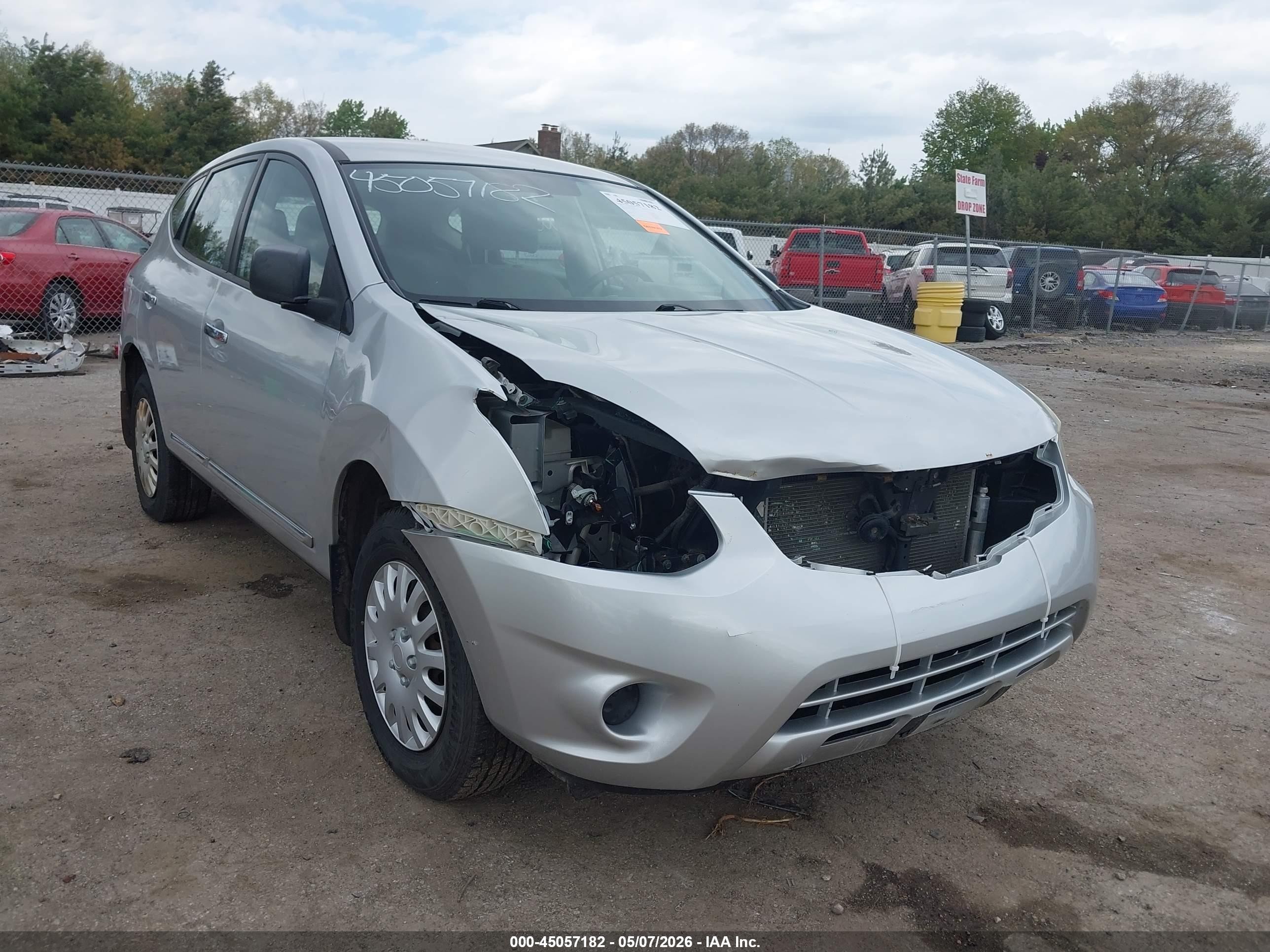 2014 Nissan Rogue Select S Silver vin: JN8AS5MVXEW700456