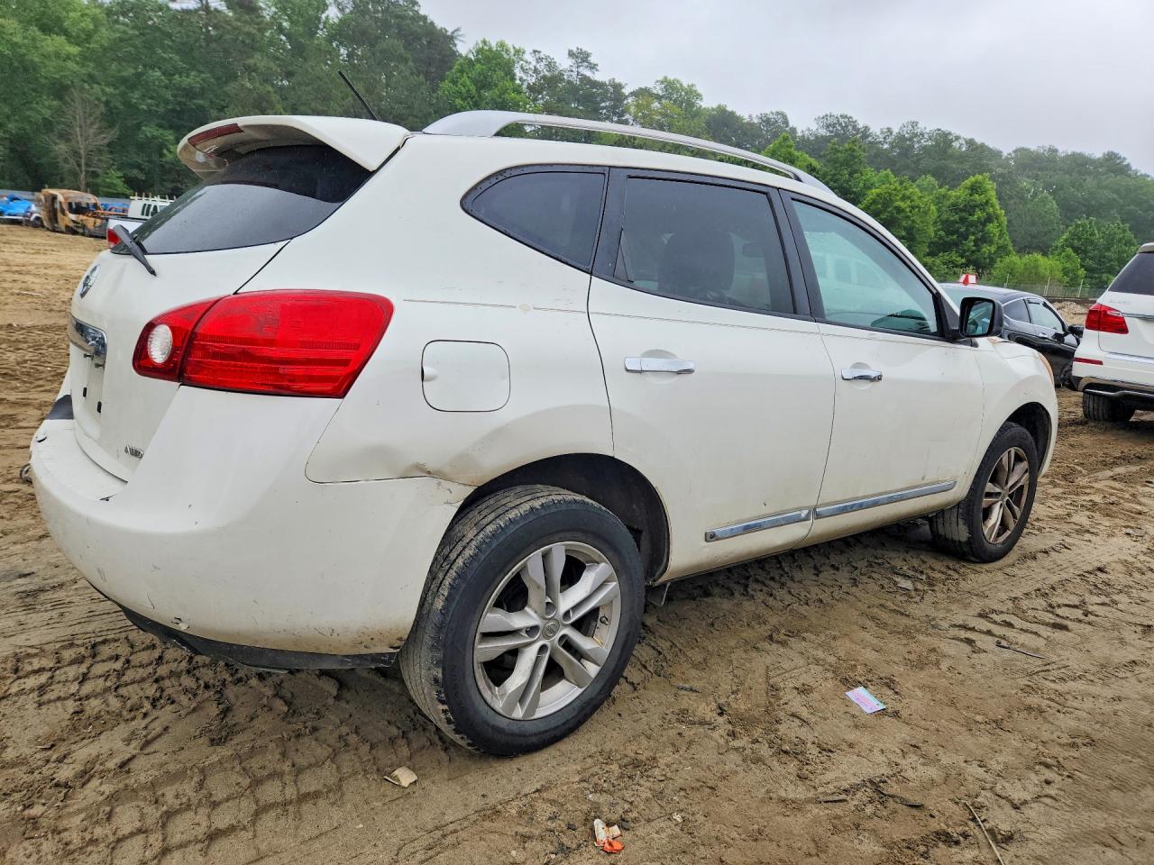 2015 Nissan Rogue Select S White vin: JN8AS5MVXFW250650