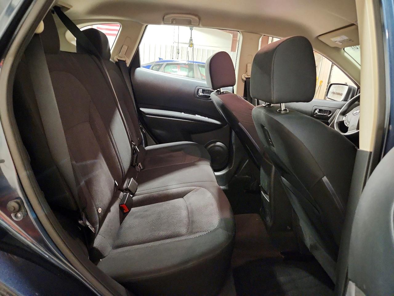 2015 Nissan Rogue Select S Blue vin: JN8AS5MVXFW253015