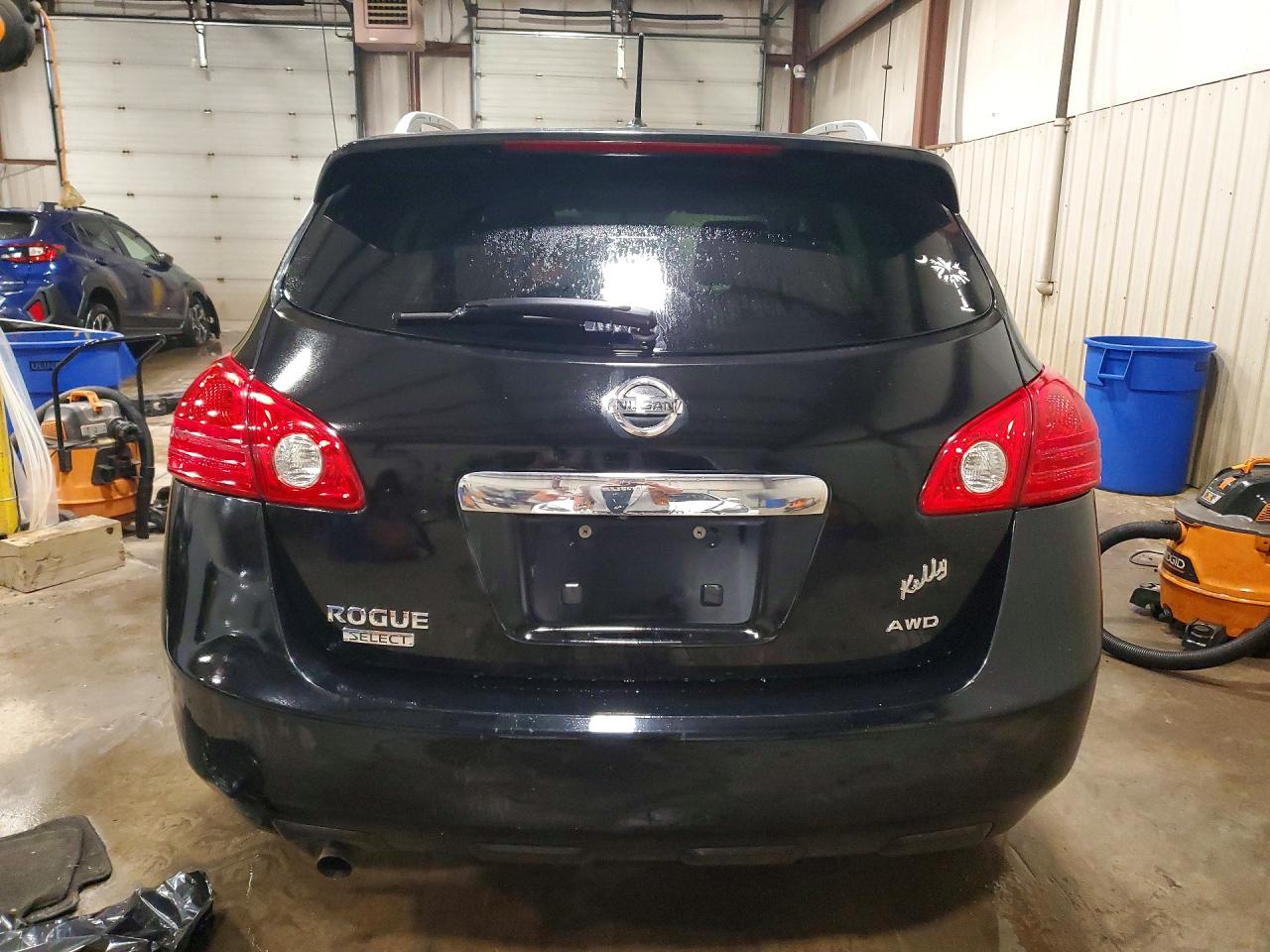 2015 Nissan Rogue Select S Черный vin: JN8AS5MVXFW260479