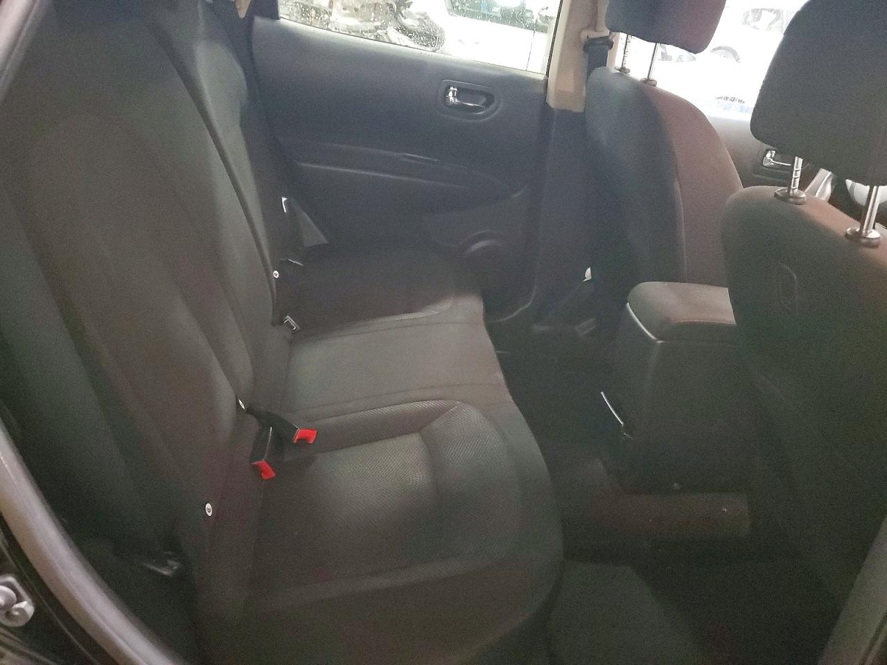 2015 Nissan Rogue Select S Черный vin: JN8AS5MVXFW260479