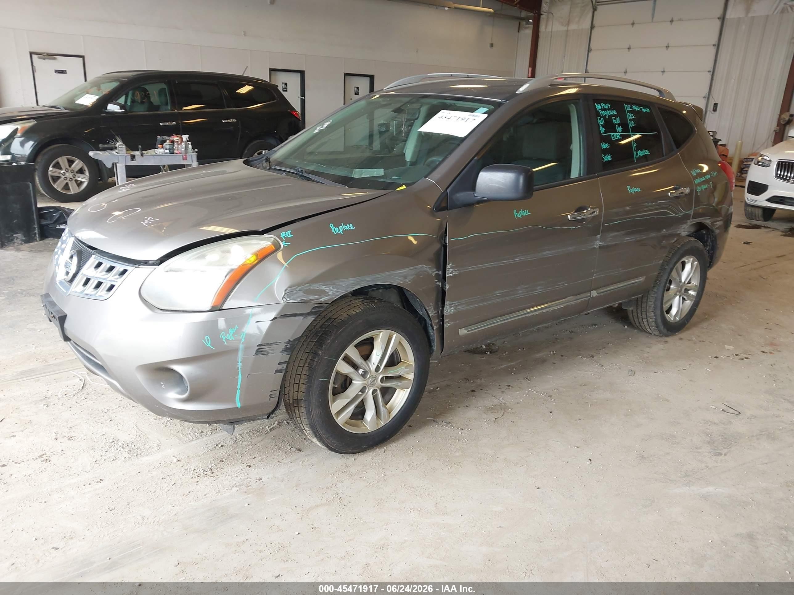 2015 Nissan Rogue Select S Gray vin: JN8AS5MVXFW262247
