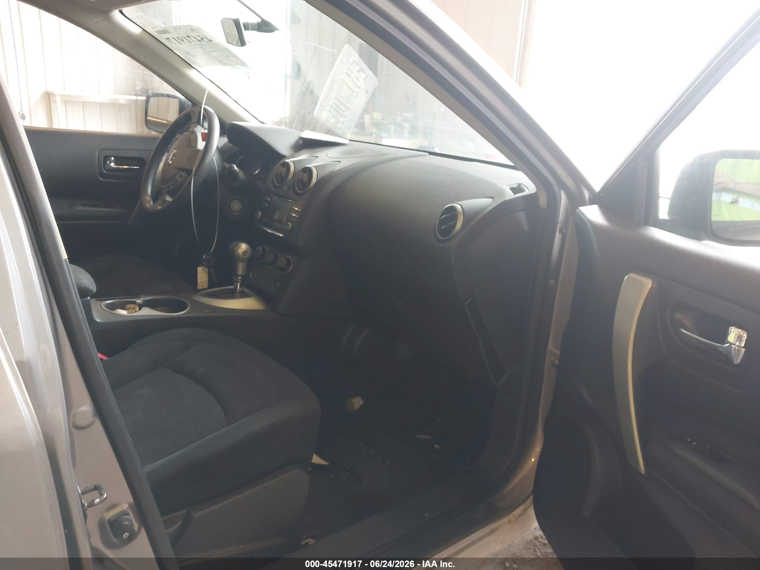 2015 Nissan Rogue Select S Gray vin: JN8AS5MVXFW262247
