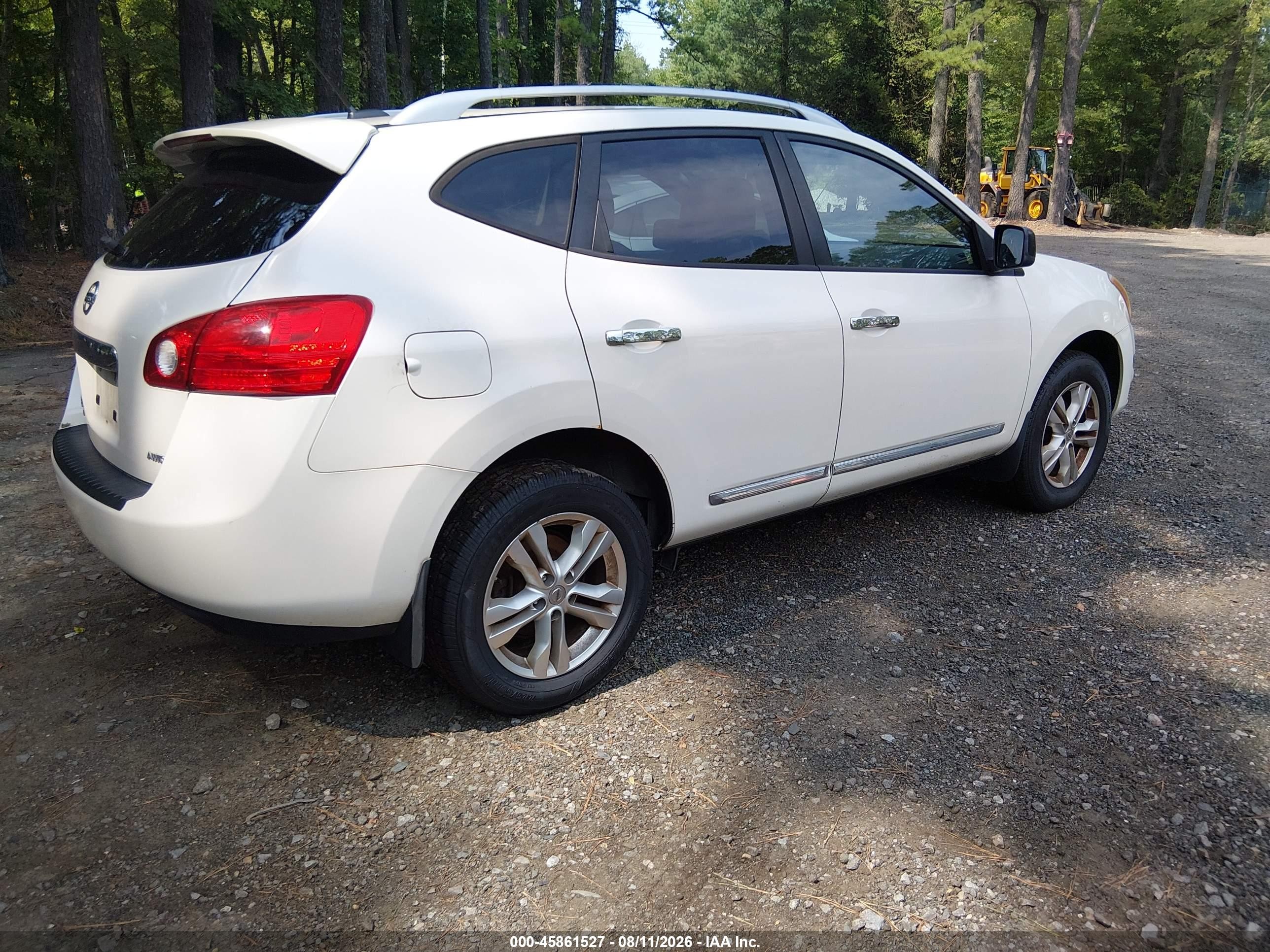 2015 Nissan Rogue Select S White vin: JN8AS5MVXFW757063