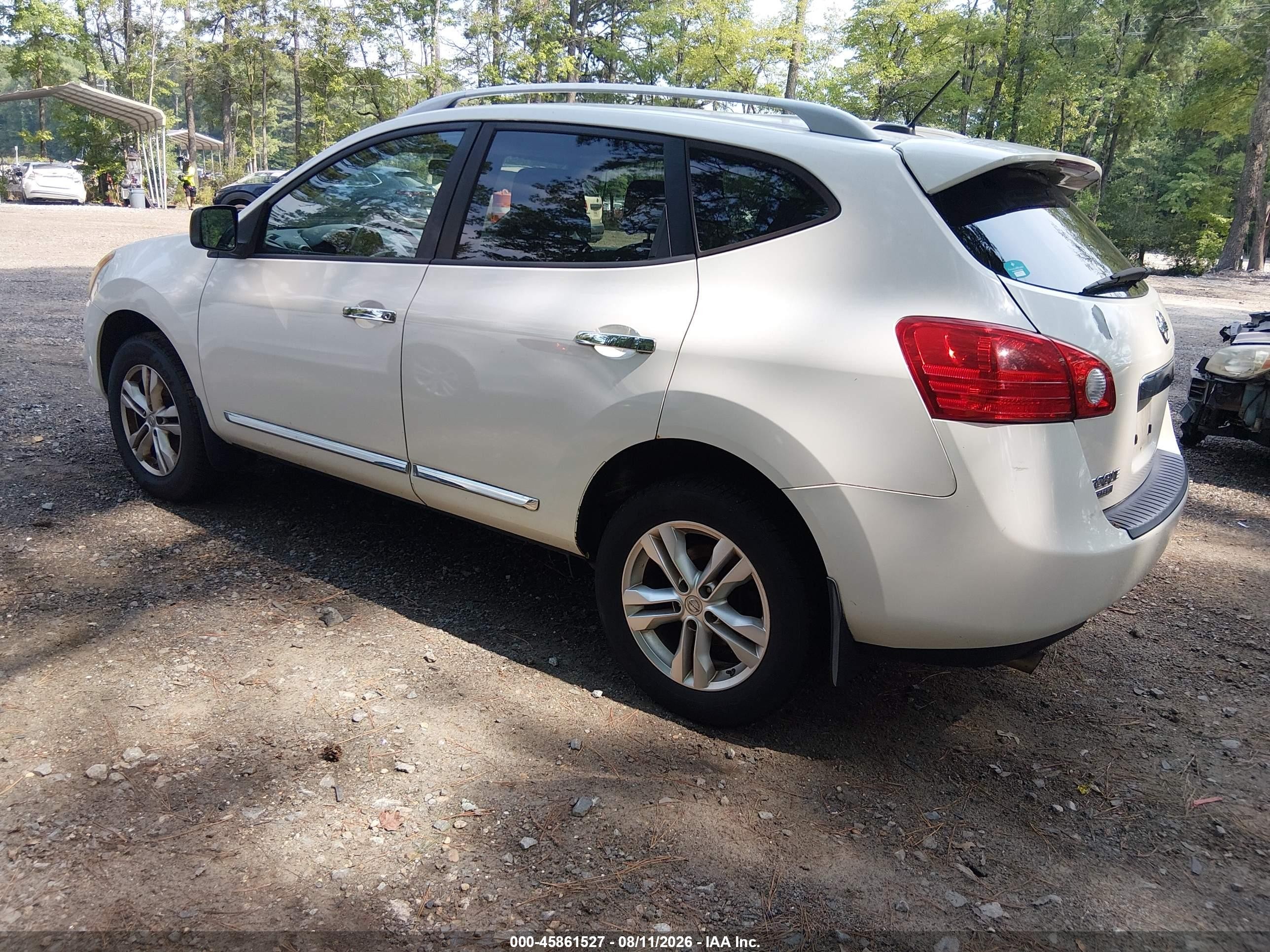 2015 Nissan Rogue Select S White vin: JN8AS5MVXFW757063