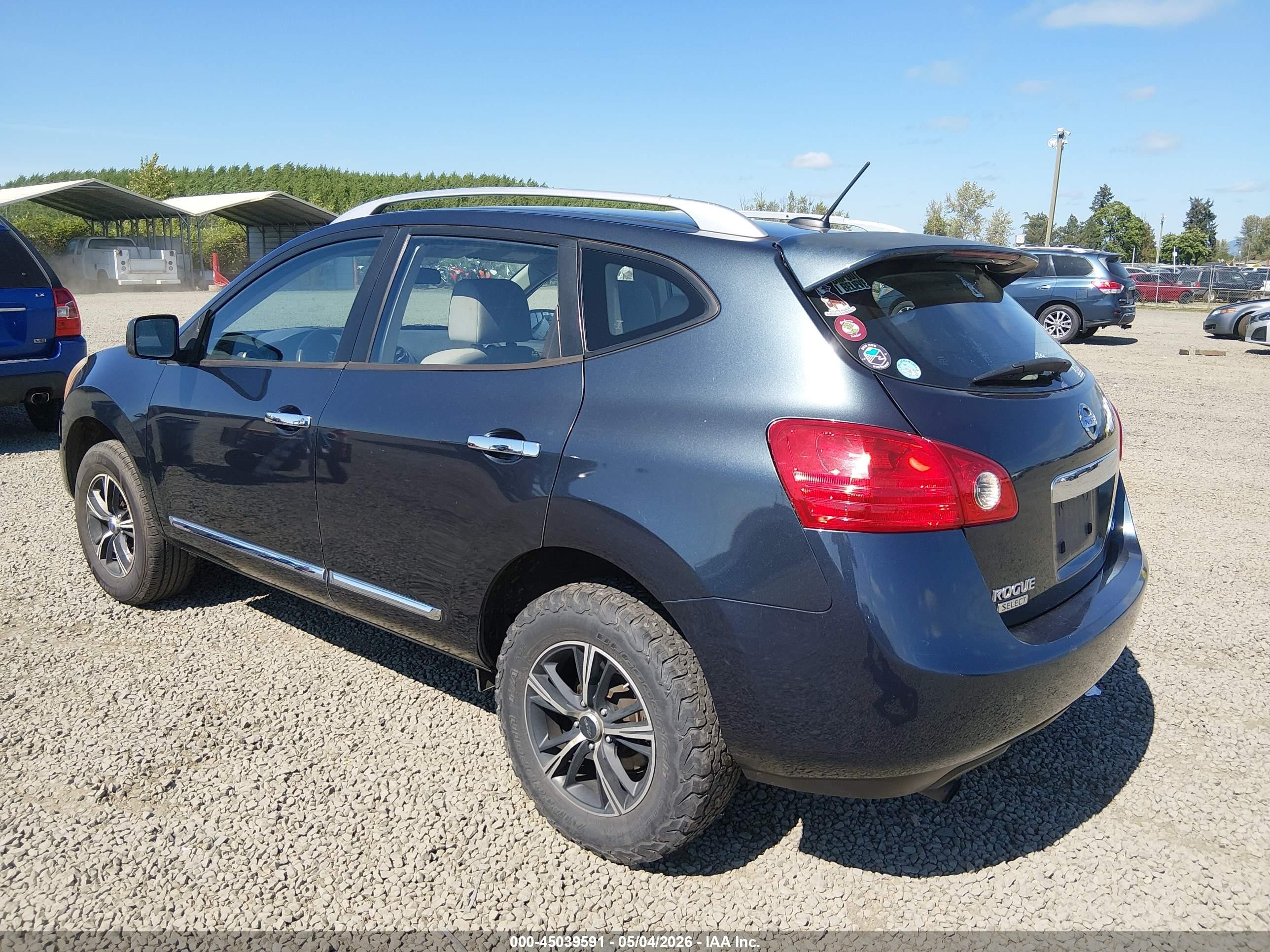 2015 Nissan Rogue Select S Blue vin: JN8AS5MVXFW766491