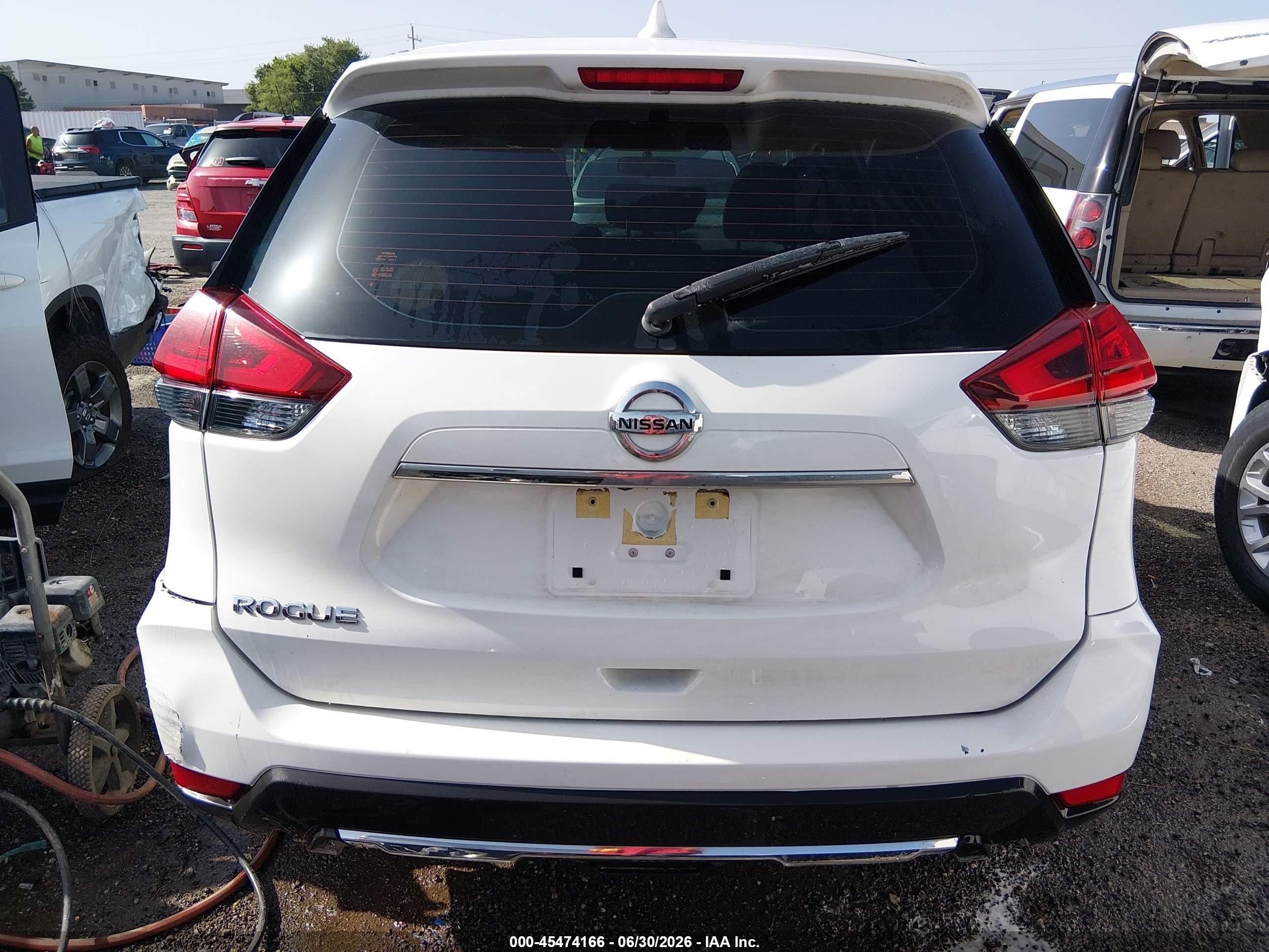 2017 Nissan Rogue S White vin: JN8AT2MT0HW149436