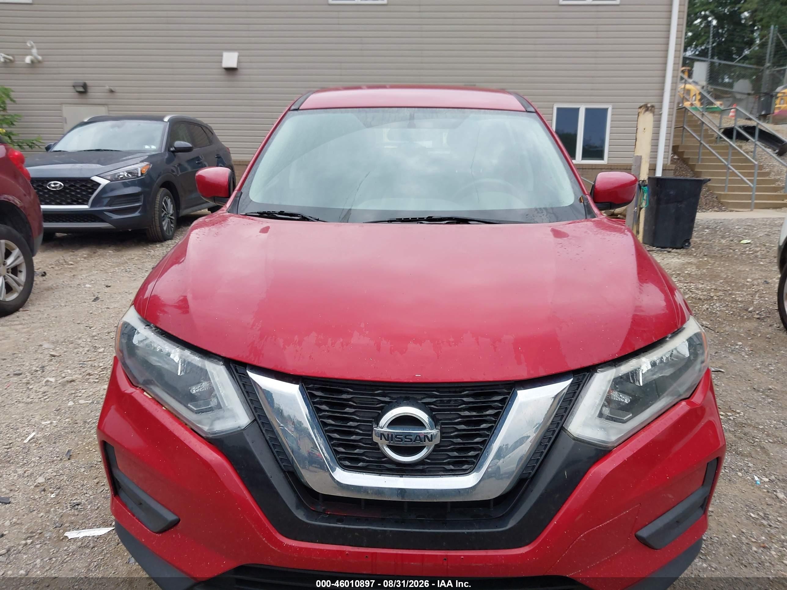2017 Nissan Rogue S Red vin: JN8AT2MT0HW394995