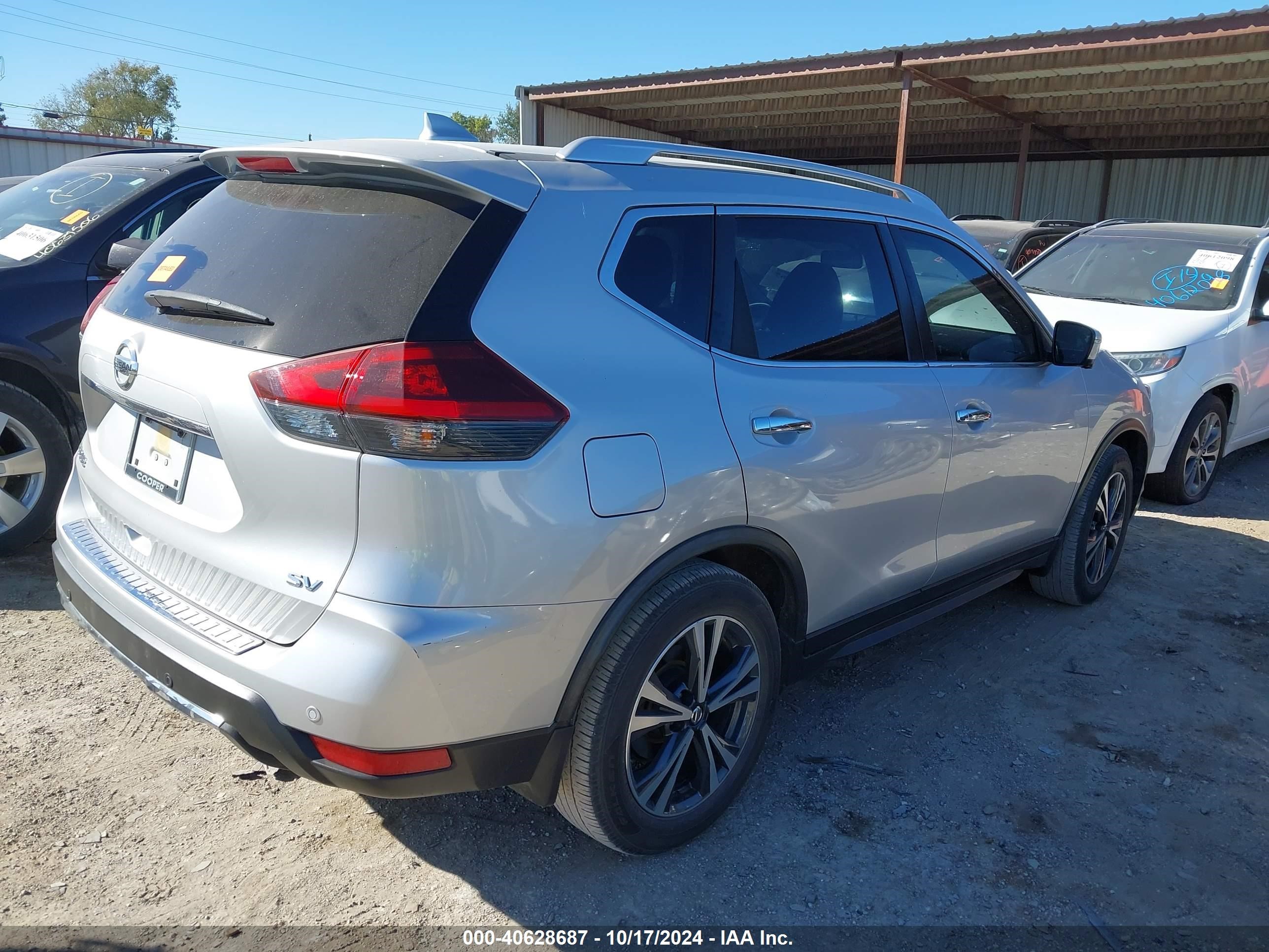 2020 Nissan Rogue Sv Fwd Silver vin: JN8AT2MT1LW001093