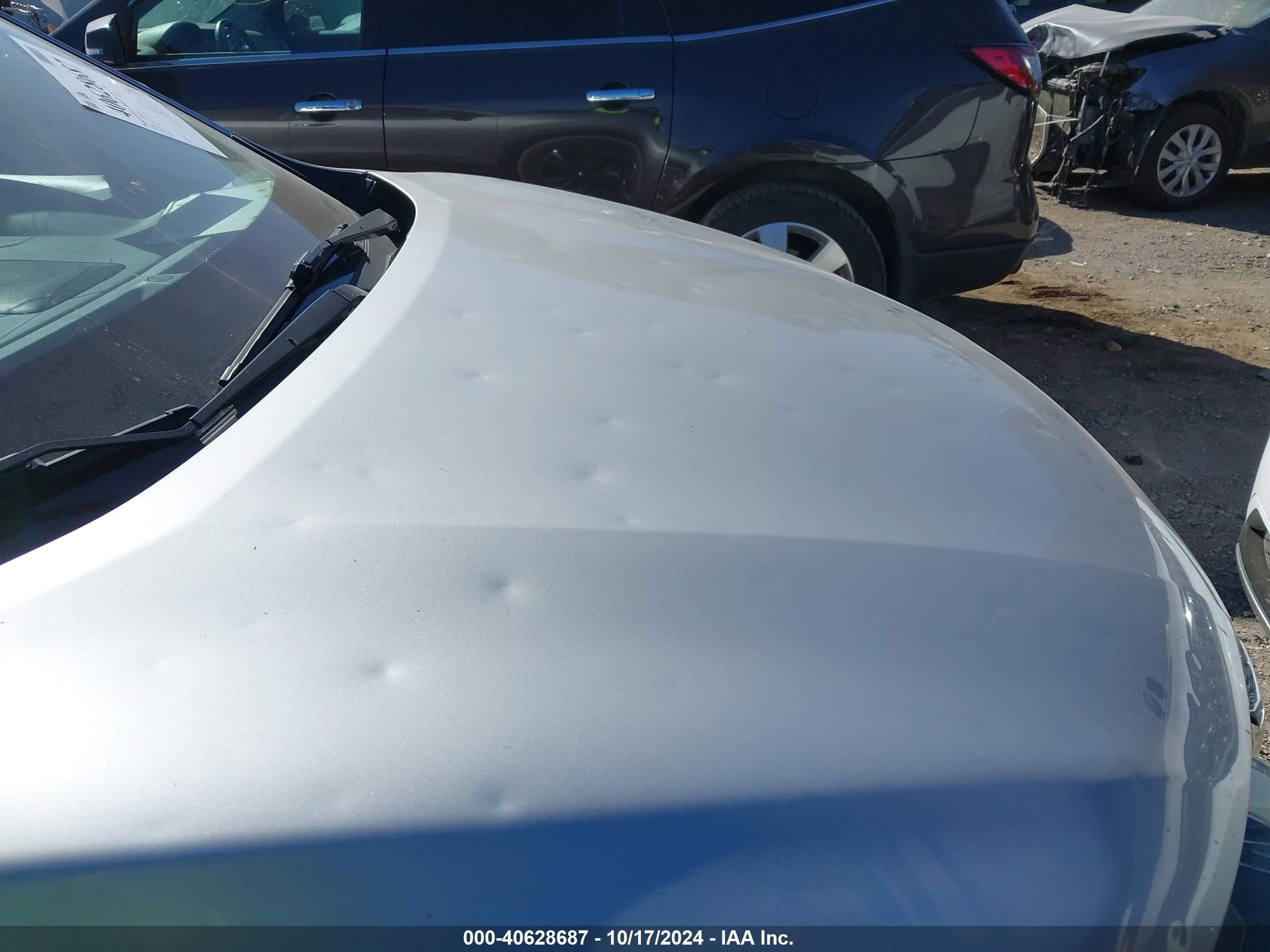 2020 Nissan Rogue Sv Fwd Silver vin: JN8AT2MT1LW001093