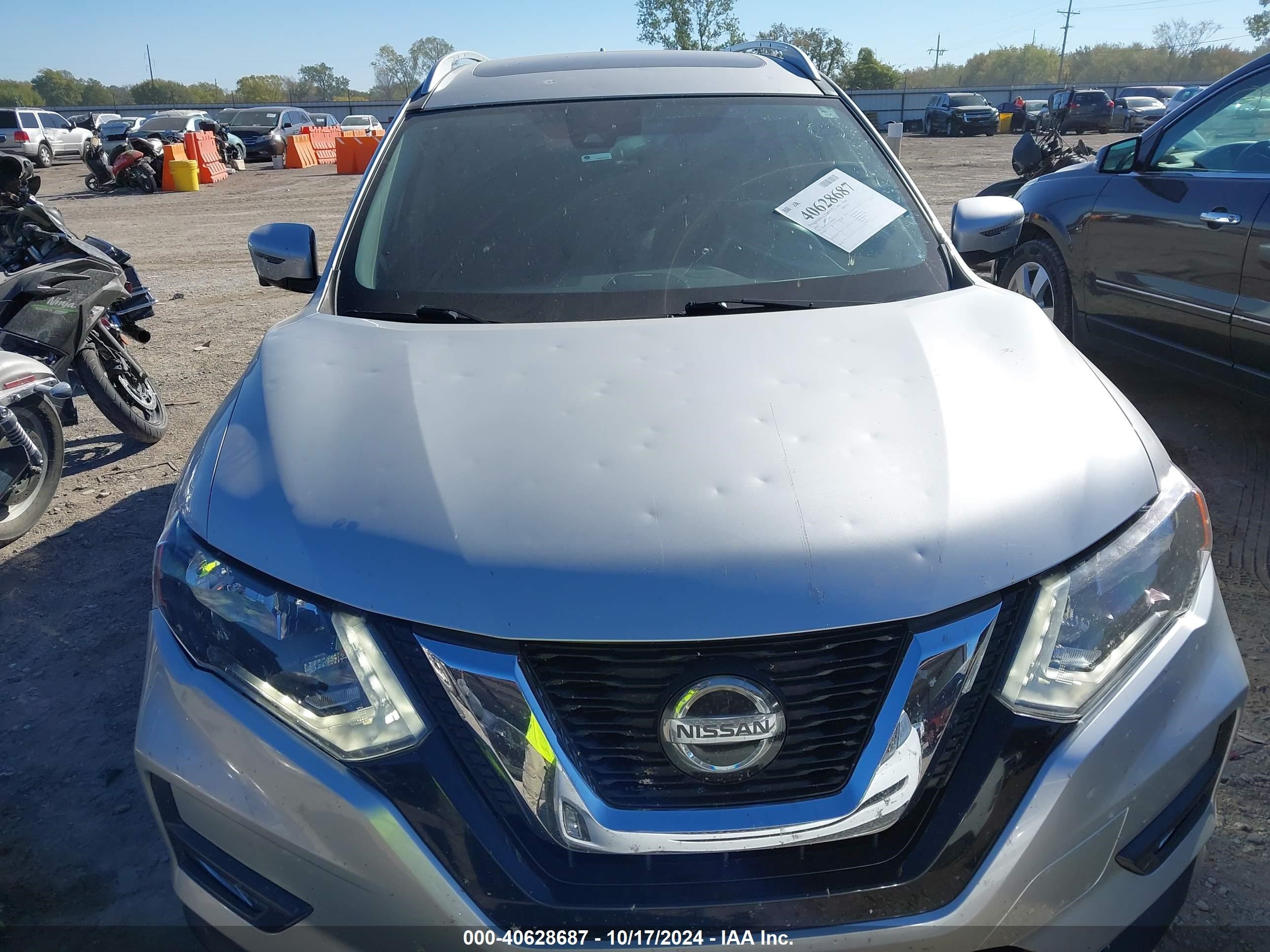 2020 Nissan Rogue Sv Fwd Silver vin: JN8AT2MT1LW001093