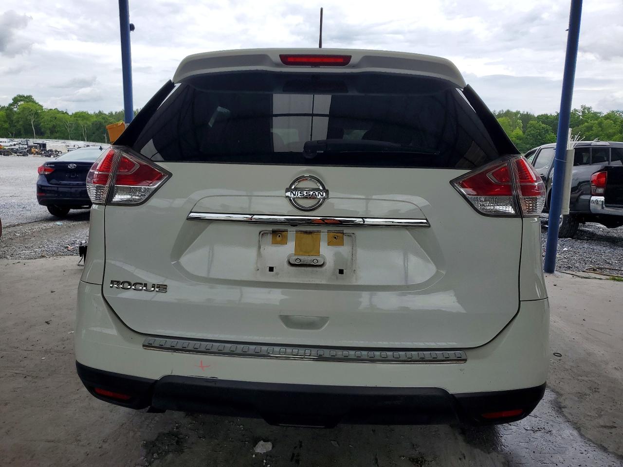 2016 Nissan Rogue S Белый vin: JN8AT2MT2GW001089