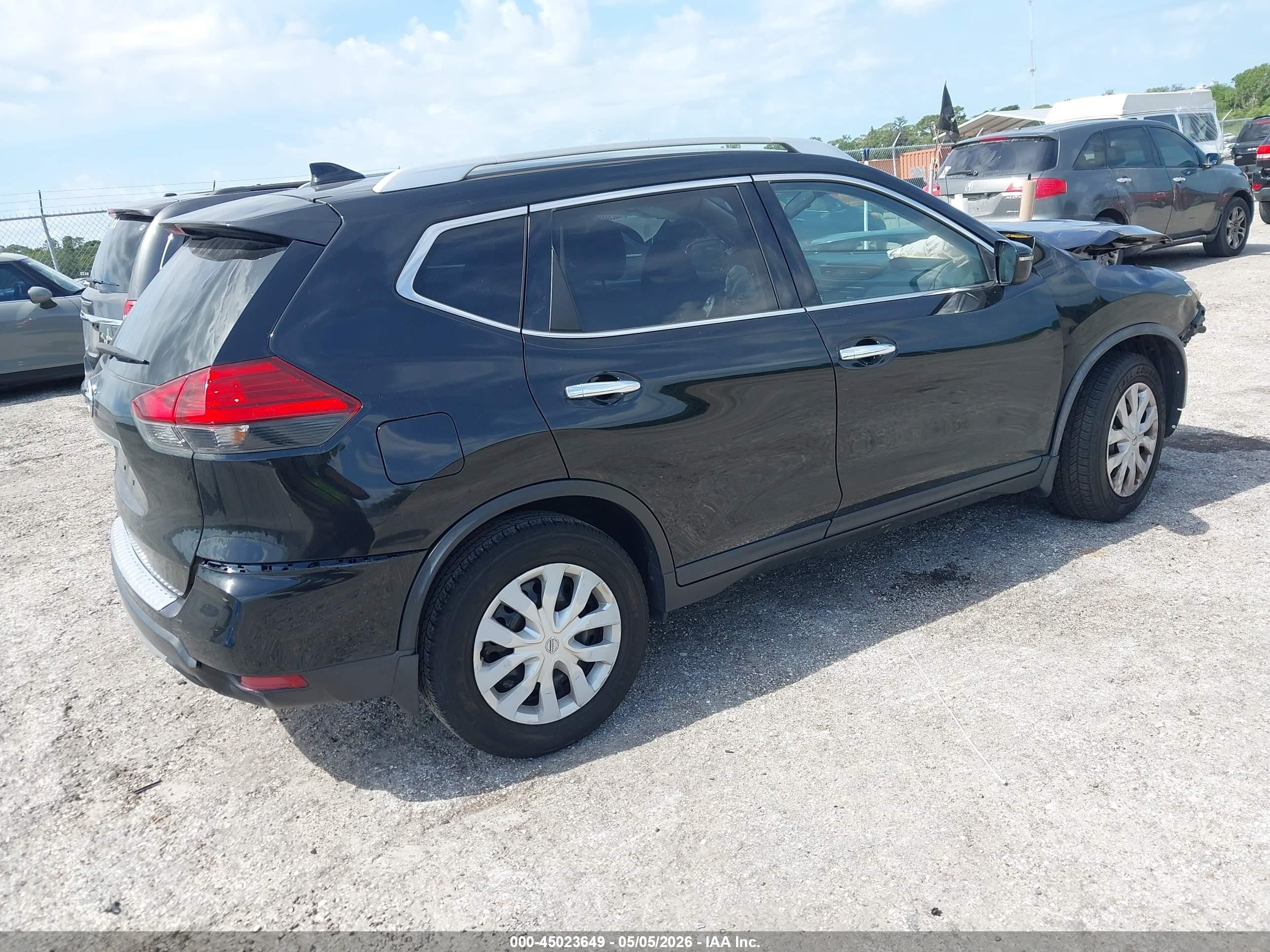 2017 Nissan Rogue S Черный vin: JN8AT2MT2HW130595