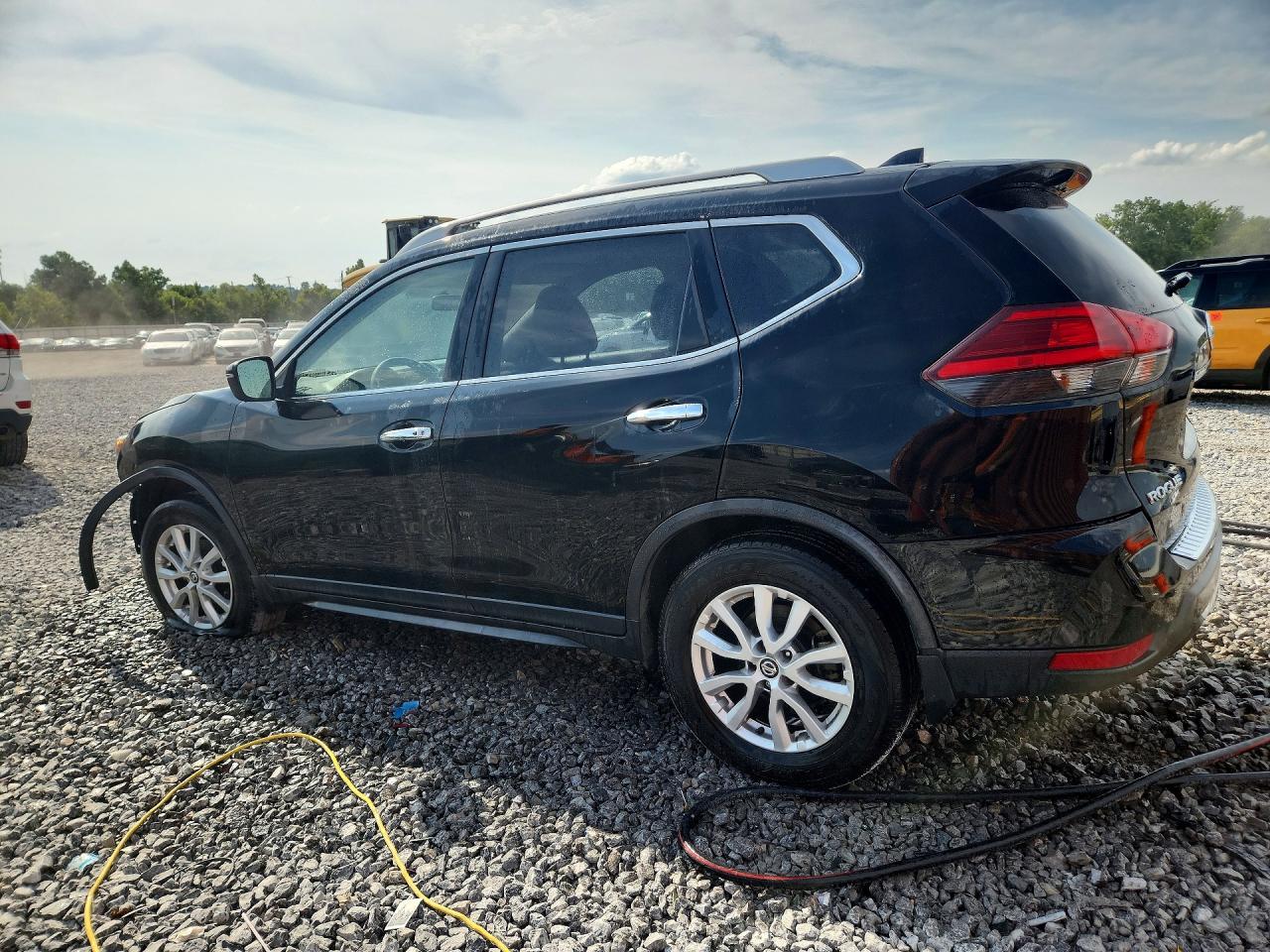 2017 Nissan Rogue Sv Black vin: JN8AT2MT2HW393170