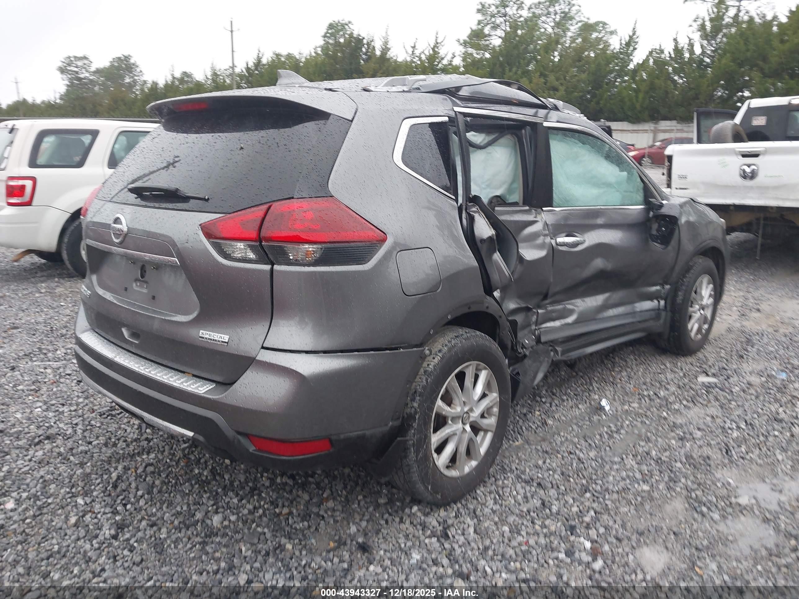 2019 Nissan Rogue S Gray vin: JN8AT2MT2KW267009