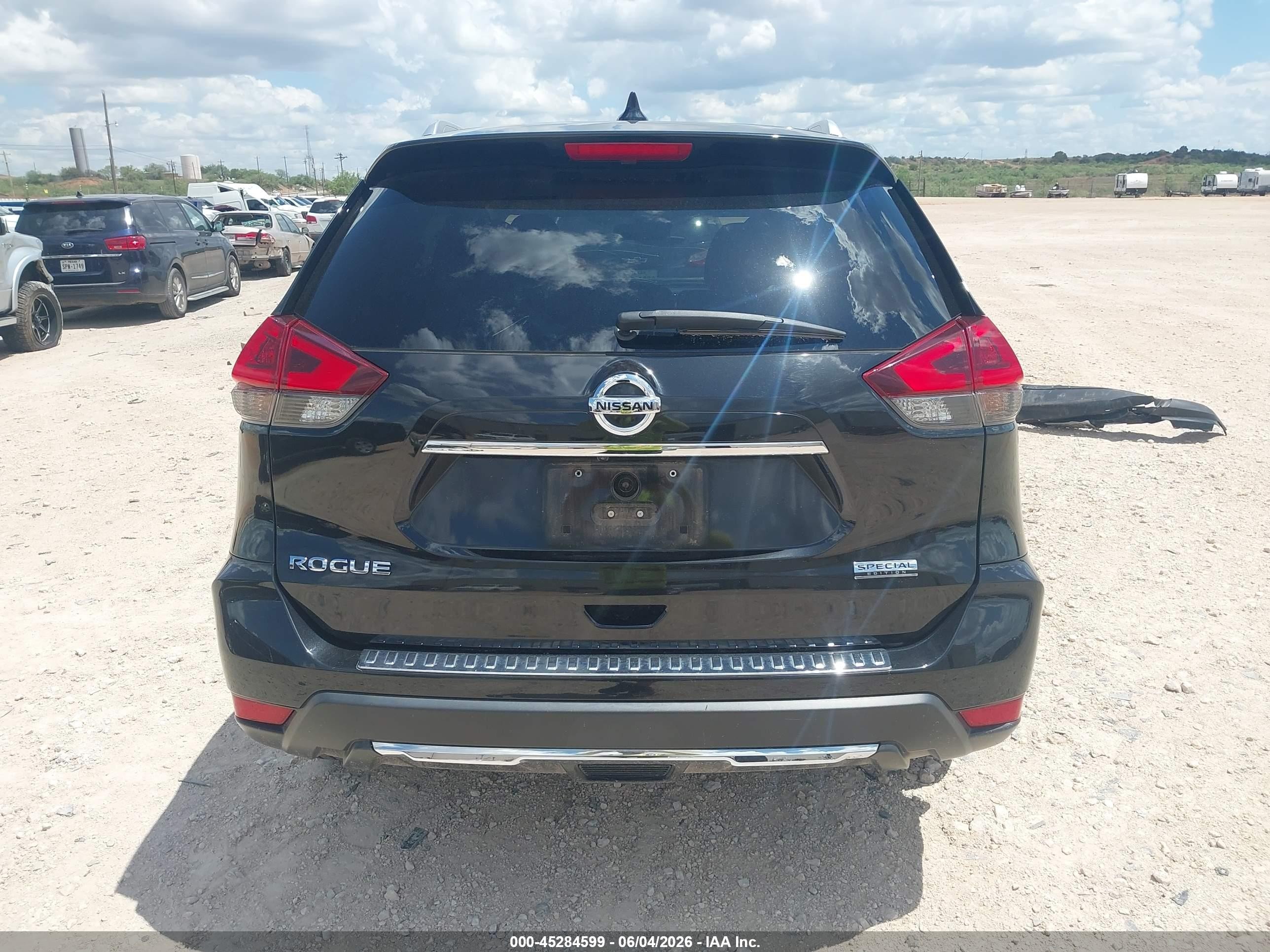 2020 Nissan Rogue S Fwd Black vin: JN8AT2MT2LW001250