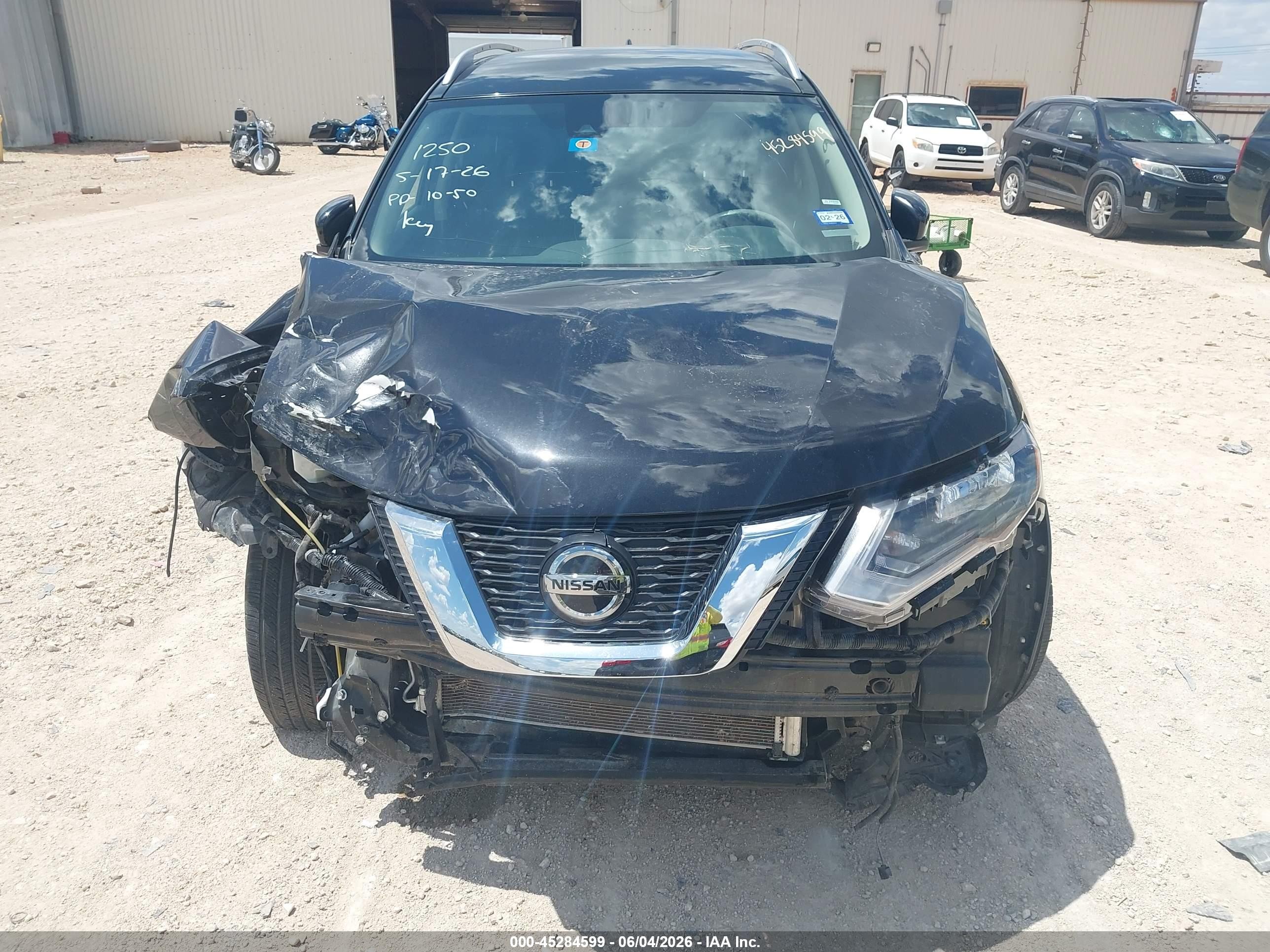 2020 Nissan Rogue S Fwd Black vin: JN8AT2MT2LW001250