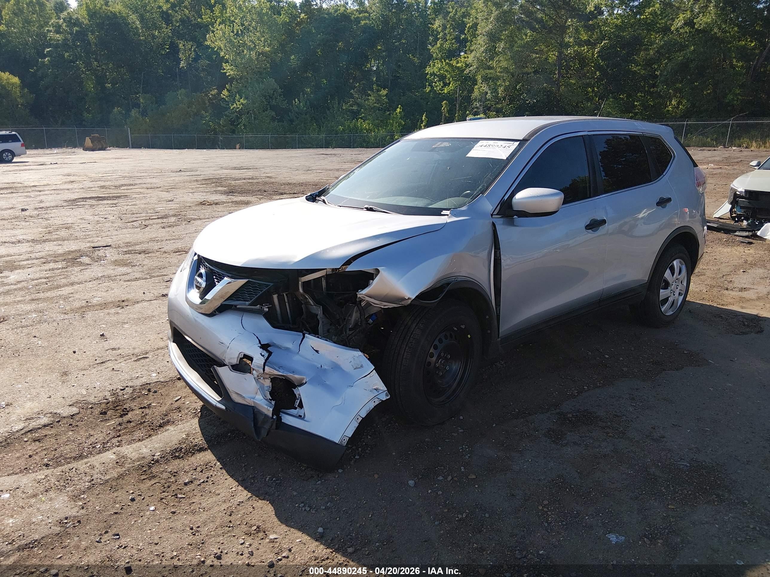 2016 Nissan Rogue S Серебряный vin: JN8AT2MT4GW021439