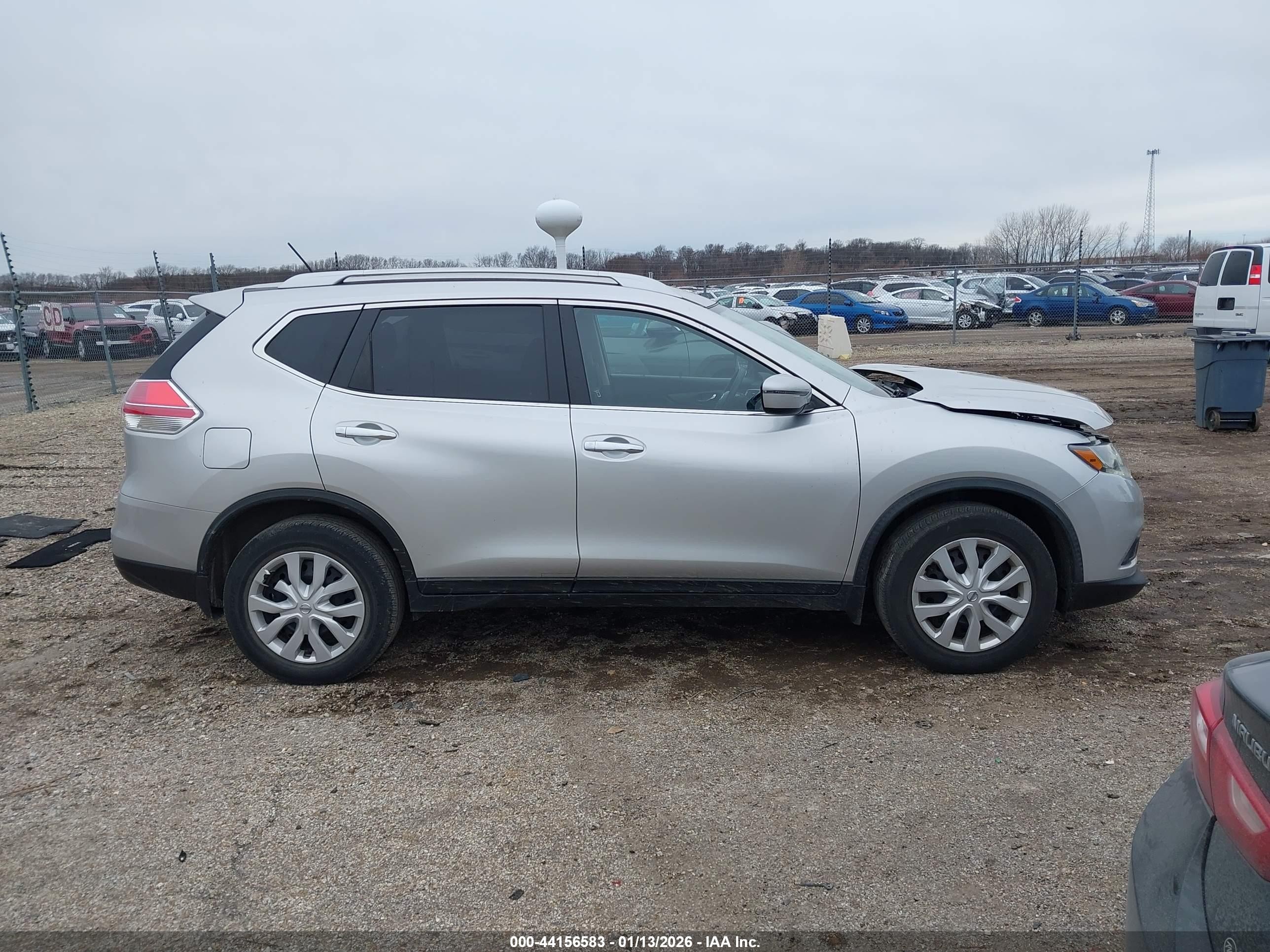 2016 Nissan Rogue S Silver vin: JN8AT2MT4GW023966