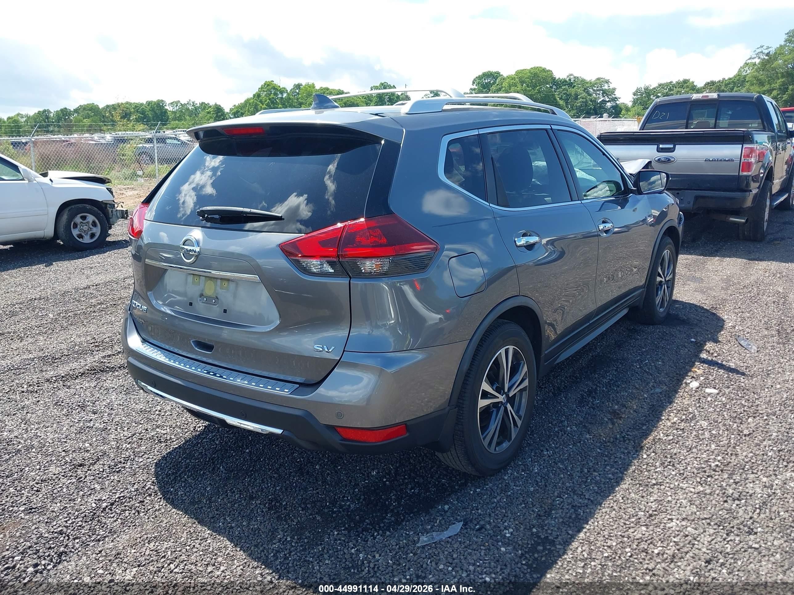 2019 Nissan Rogue Sv Gray vin: JN8AT2MT4KW253175