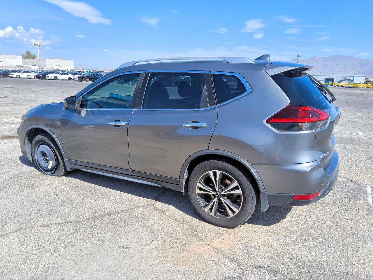 2019 Nissan Rogue Sv Gray vin: JN8AT2MT4KW261602
