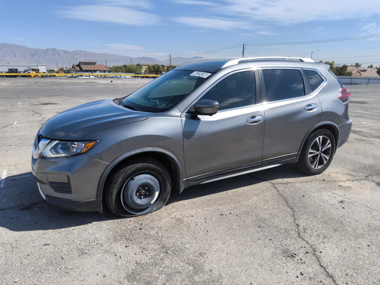 2019 Nissan Rogue Sv Gray vin: JN8AT2MT4KW261602 Damage: Left Front Wheel, Missing, Replacement Required