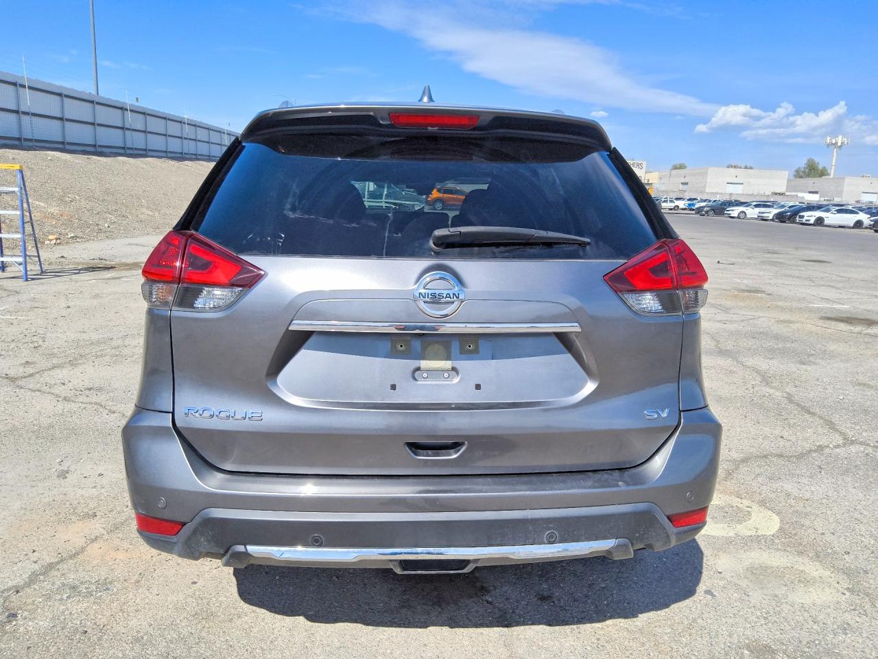 2019 Nissan Rogue Sv Gray vin: JN8AT2MT4KW261602