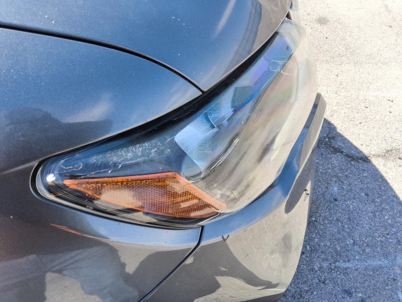 2019 Nissan Rogue Sv Gray vin: JN8AT2MT4KW261602 Damage: Right Head Lamp, Water Damage, Replacement Required