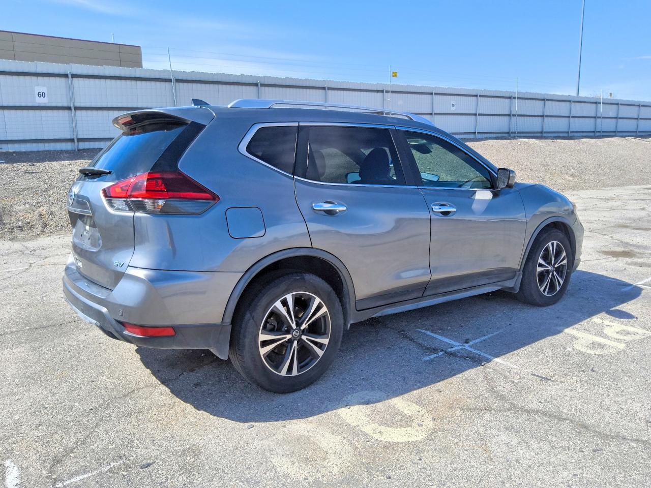 2019 Nissan Rogue Sv Gray vin: JN8AT2MT4KW261602
