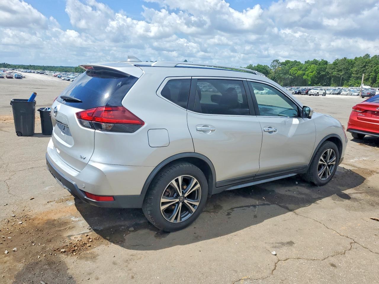 2019 Nissan Rogue Sv Silver vin: JN8AT2MT4KW262443