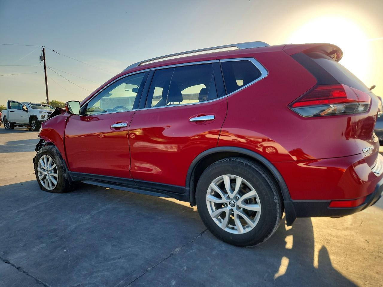 2017 Nissan Rogue Sv Red vin: JN8AT2MT5HW386035
