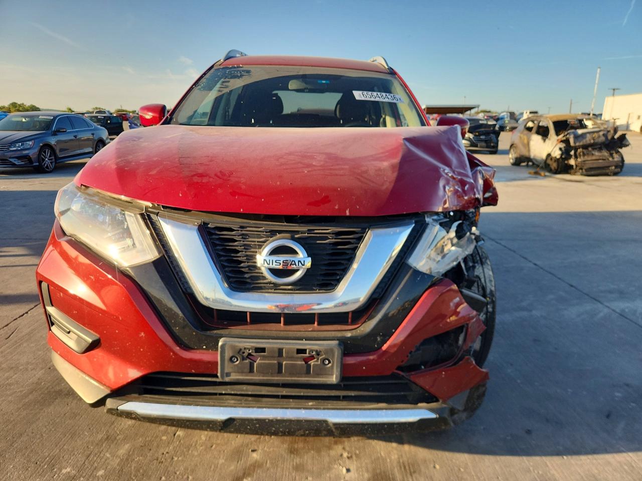 2017 Nissan Rogue Sv Red vin: JN8AT2MT5HW386035