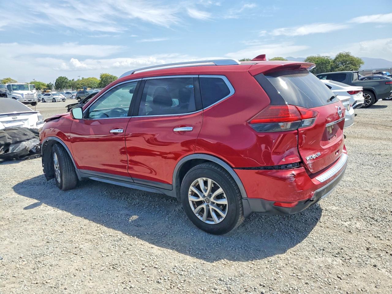 2017 Nissan Rogue Sv Red vin: JN8AT2MT5HW406722