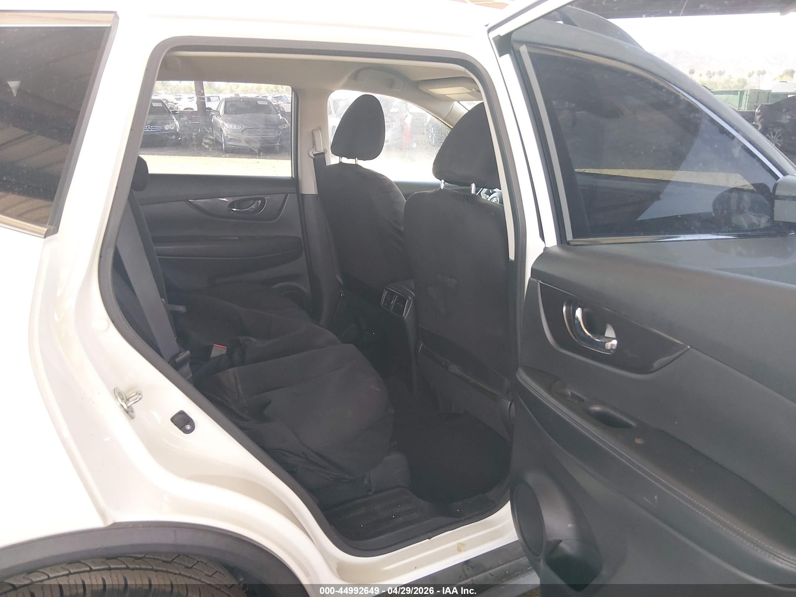 2020 Nissan Rogue S Fwd White vin: JN8AT2MT6LW034459